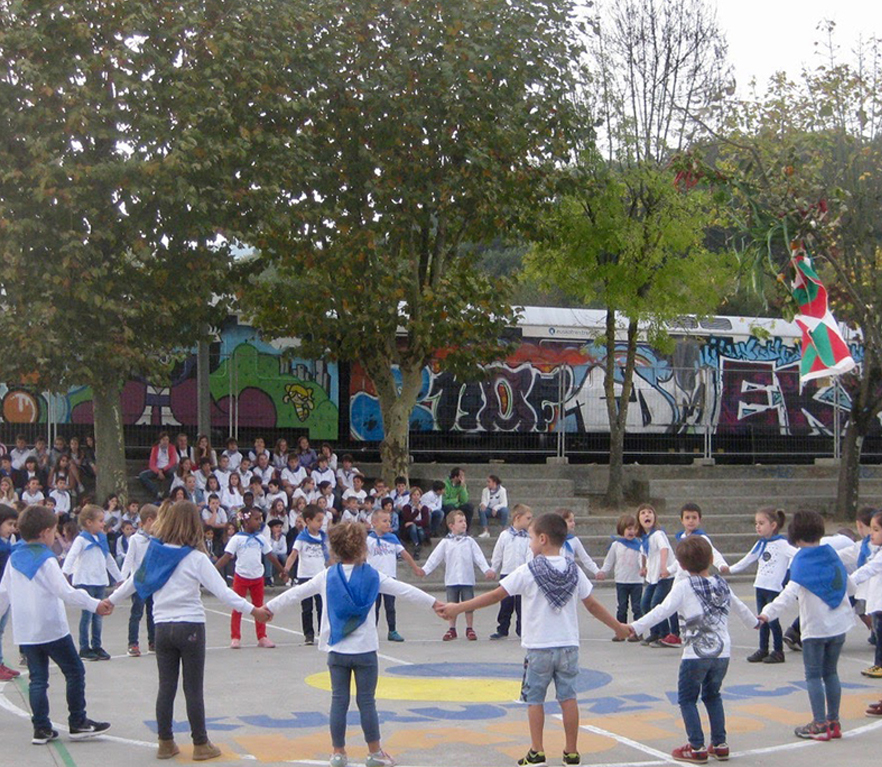 San Faustoetako jaialdia ikastolan