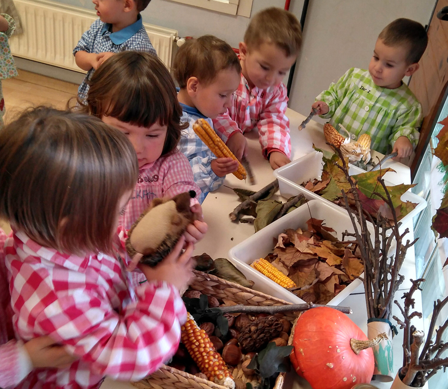 HH2: udazkena gelan sartuta