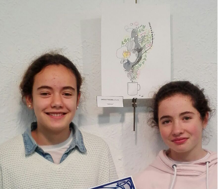 Tres alumnas de Kurutziaga premiadas en el II. Certamen Artístico Juvenil