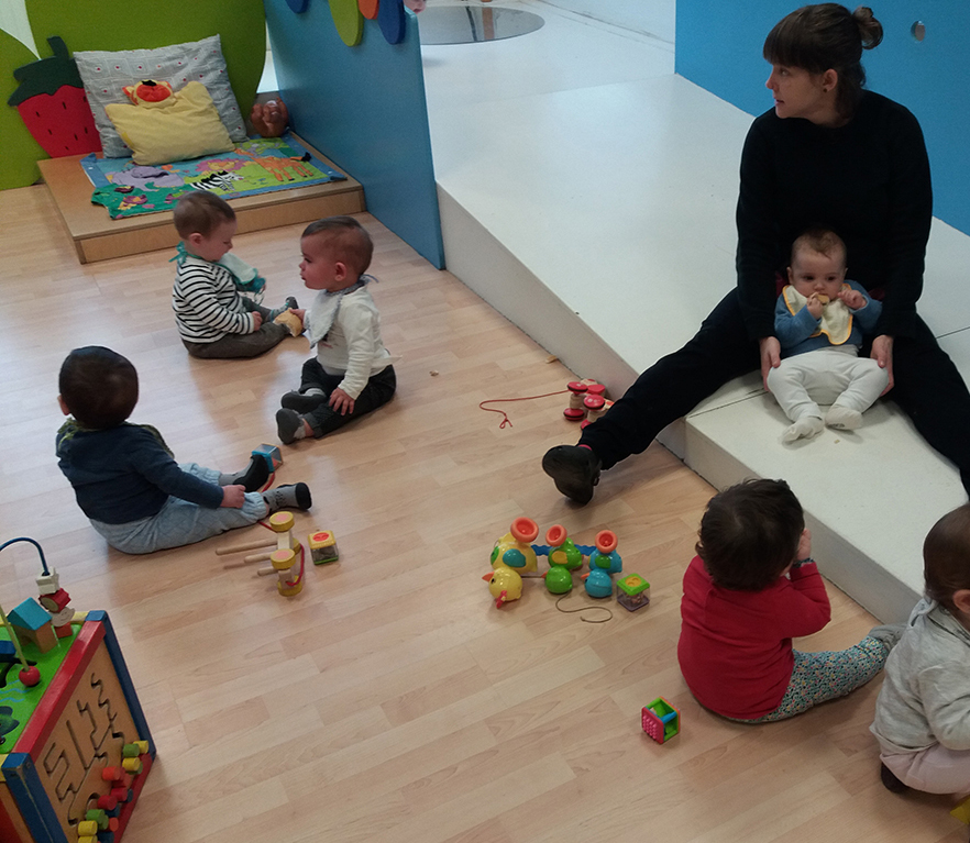 HH 0 urte: zirkulazio librean.