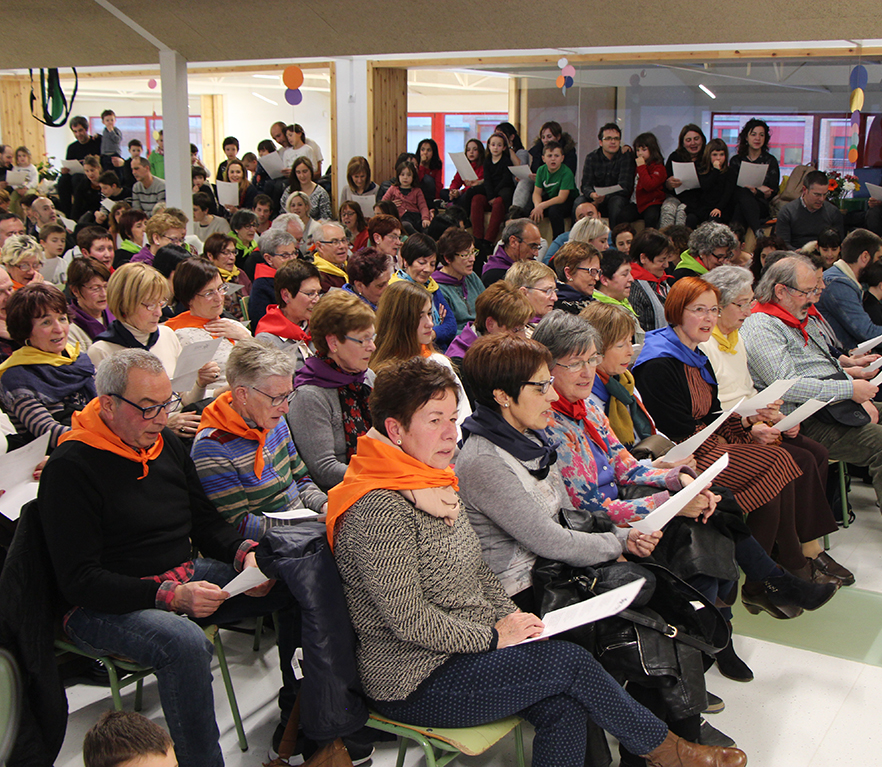 Kurutziagako langile ohiei omenaldia