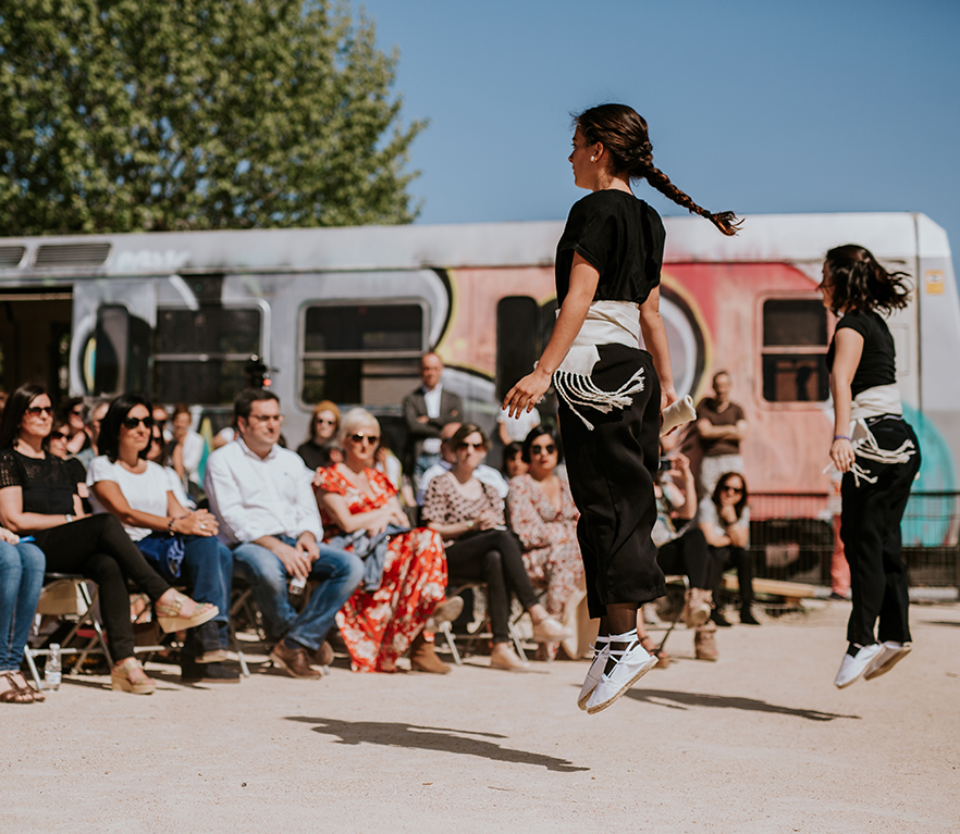 Jolas-eremu berriaren eta Haur Hezkuntzako eraikinaren inaugurazio ekitaldia