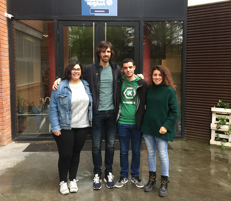 Mondragon Unibertsitateko Ikus-entzuneko ikasleak Kurutziagan