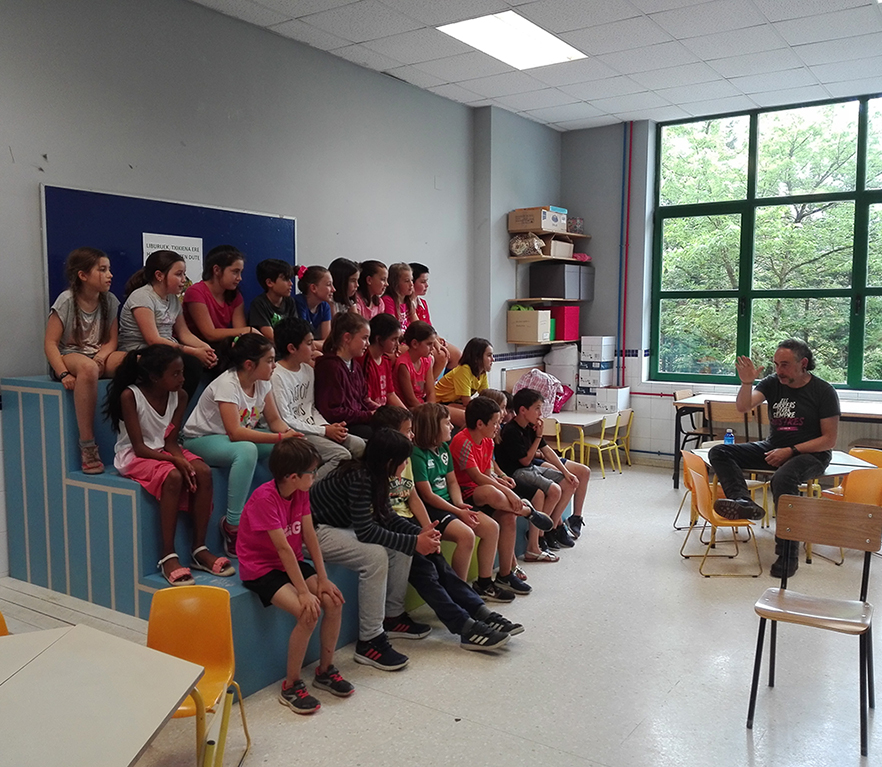 LH4: Paddy Rekalde idazlearekin elkarrizketa