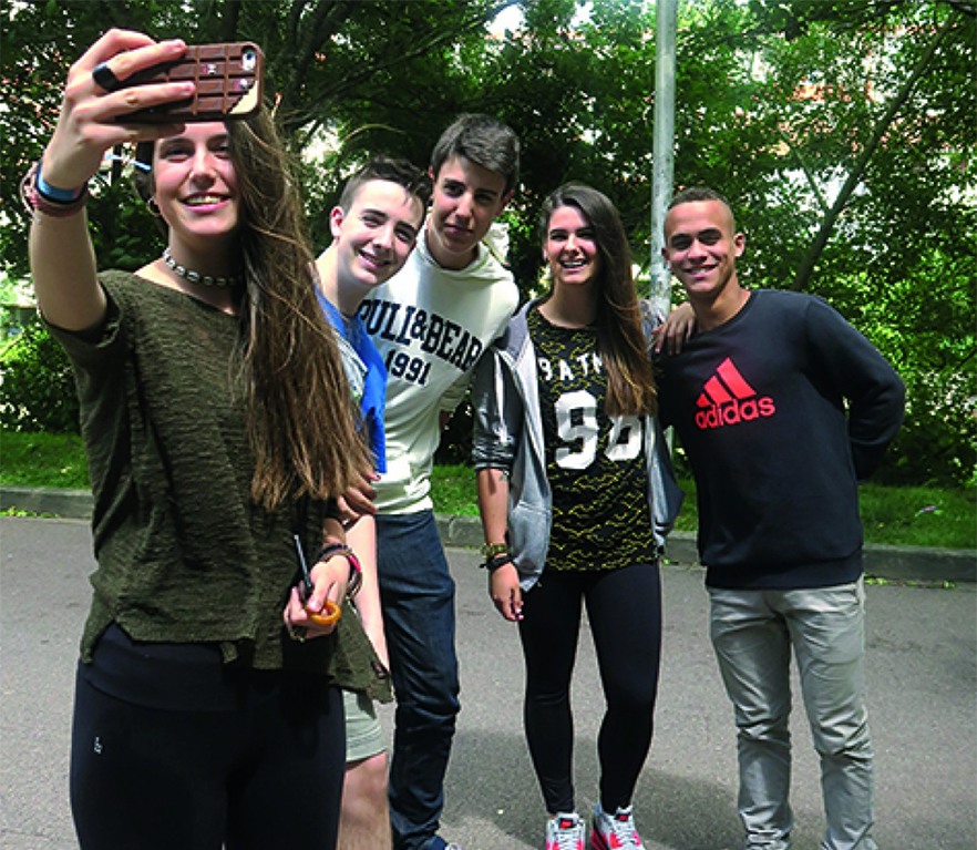 “Selfieak”,  autoestimuaren itsu gidari