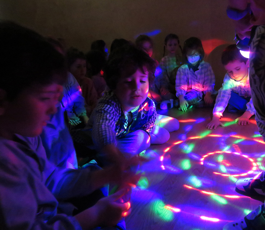 HH3, 4 eta 5. argiaren proiektuarekin jarraitzen dugu