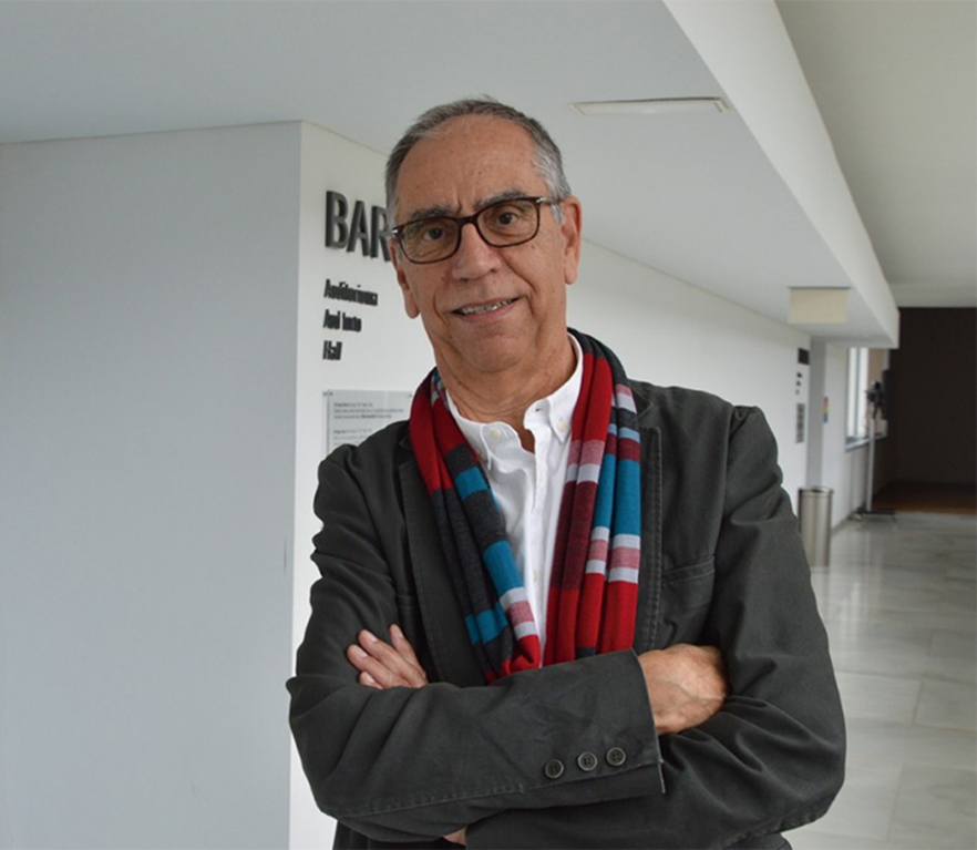 Hikhasi.eus: “Nerabezaroa galdera lotsagabeak egiteko aroa da”