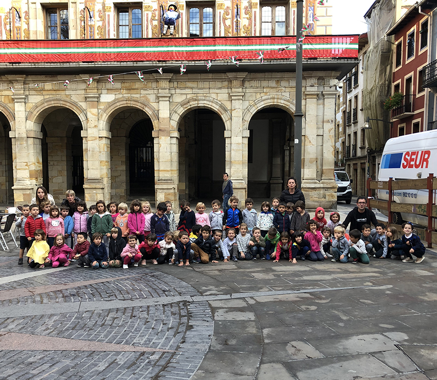 HH4: Patxikotxu eta Pantxike ikustera