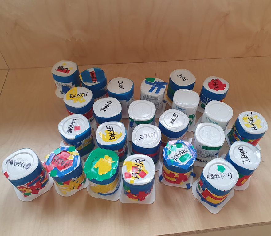 Bazkalostekoa HH: dilistak landatzen