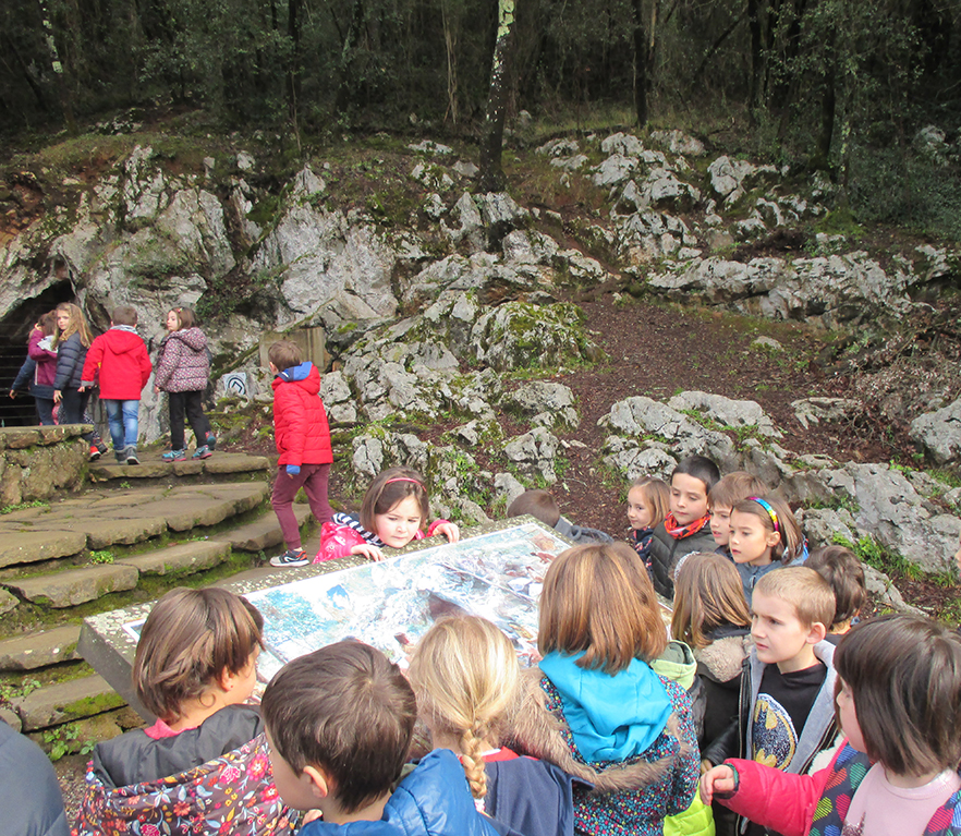 1º de EP: visita a Santimamiñe