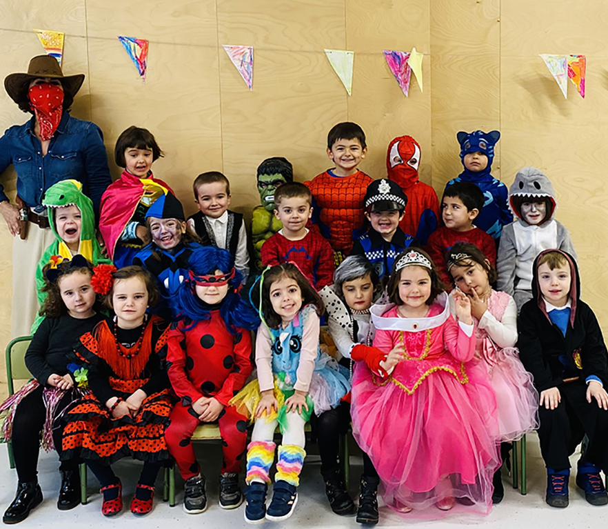 EI 4 años: carnavales (fotos que faltaban)