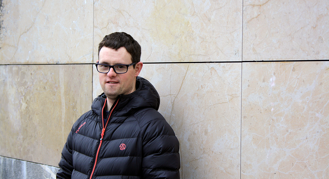 Endika Zamalloa: “Ikastolan hasi nintzen antzerkian, Txotxerekin”