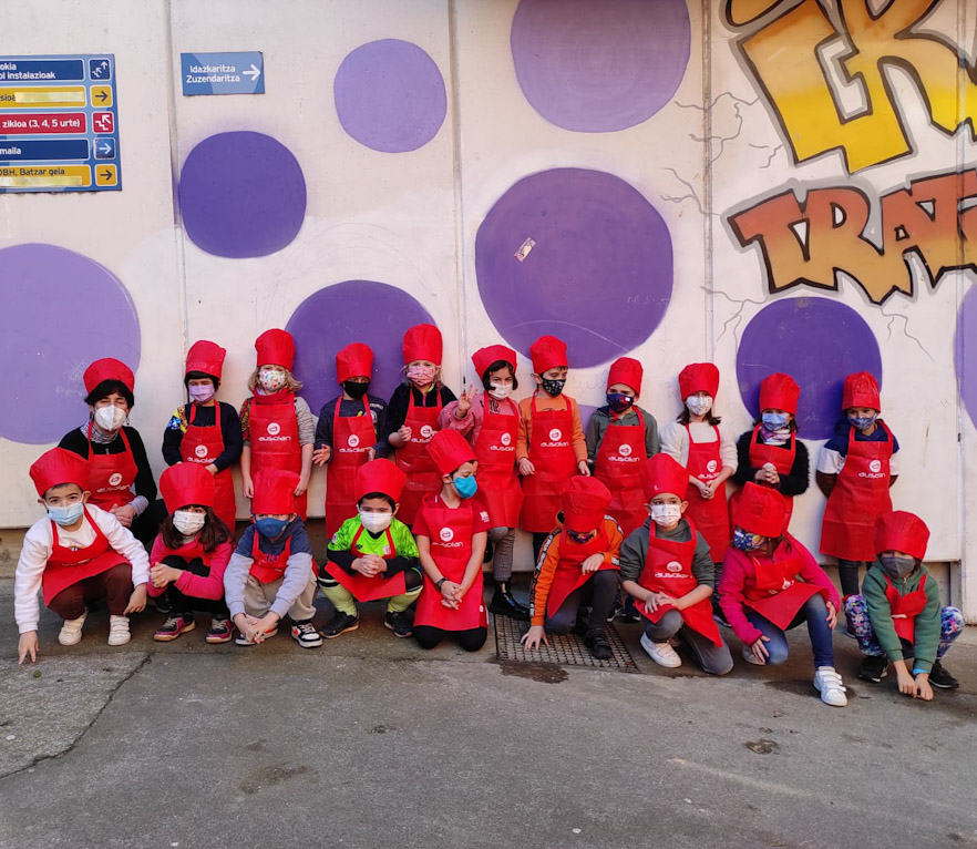 Comedor: Con las manos en la masa