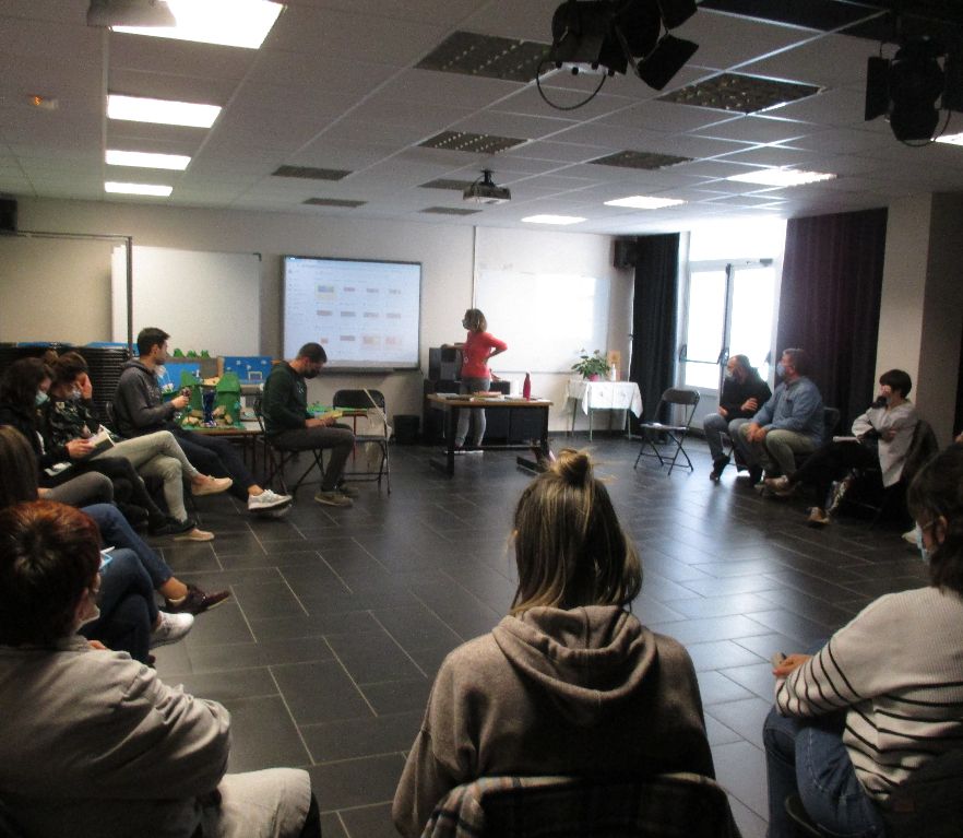 EP: Jornada formativa para la “educación sexual” dedicada al profesorado