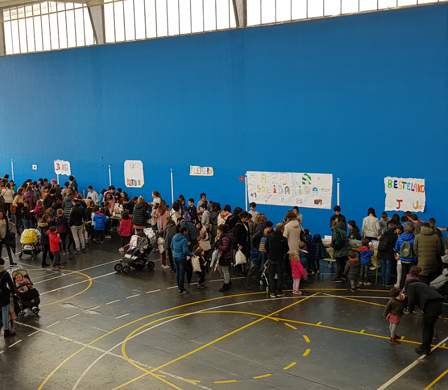 6º de EP: Feria solidaria a favor de la asociación del Síndrome de Ángelman