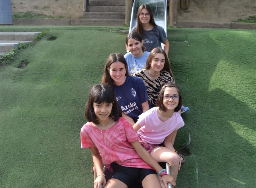 Varias alumnas de Kurutziaga han sido premiadas en el concurso Julene Azpeitia