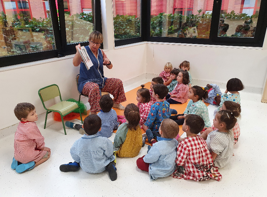 El 3 años: Los cuentos de La Noche Negra