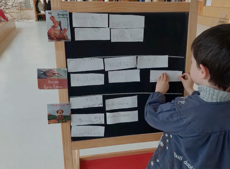 El 5 años: Primer trimestre de la iniciativa “Kax-Kax: Liburu bat!”