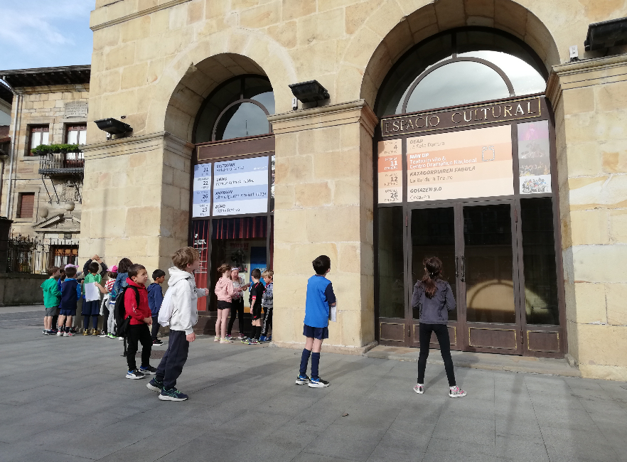 1º de EP: Calle arriba, calle abajo