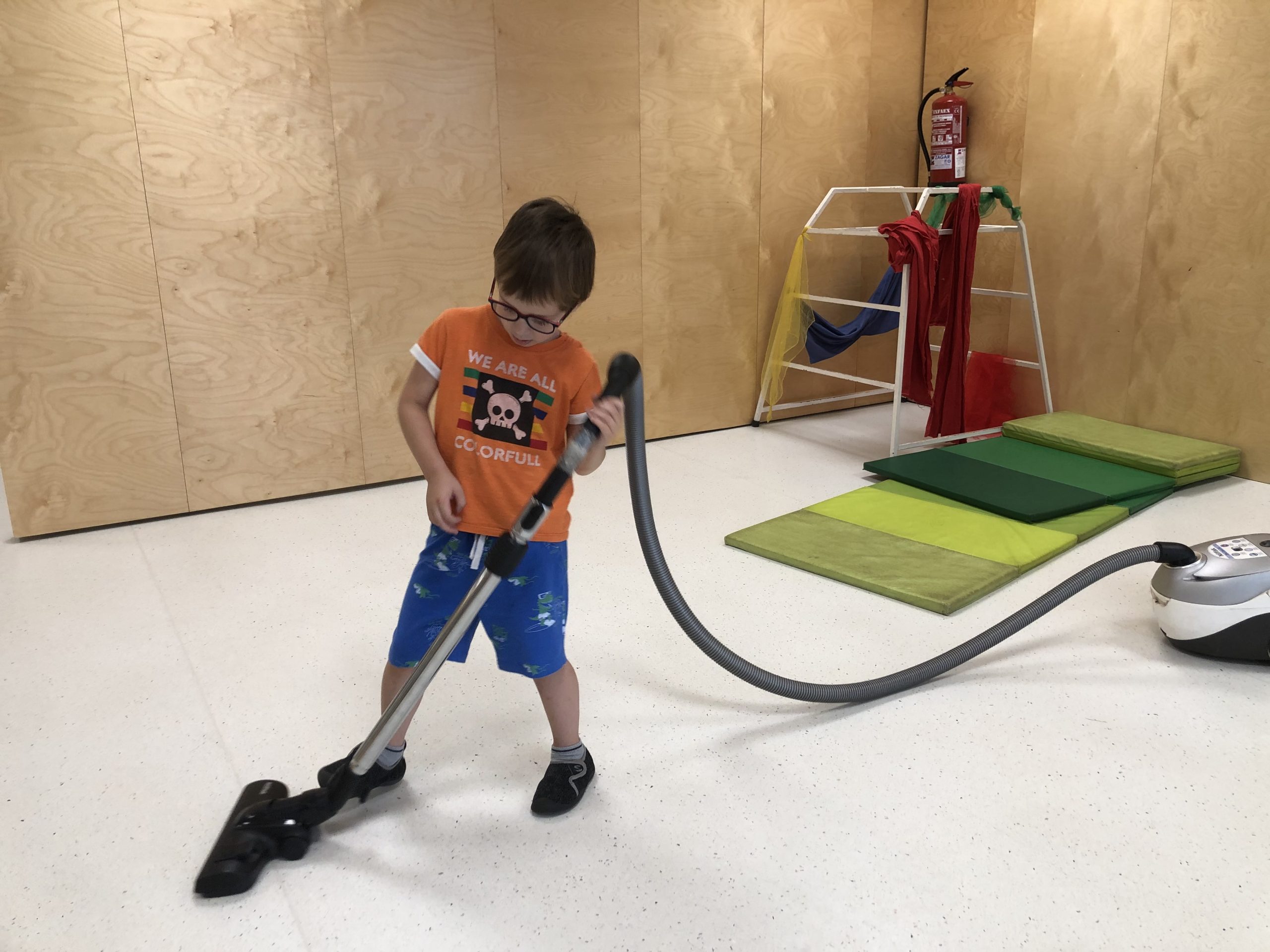 HH4: Ikasturtea bukatzeko, auzolanean