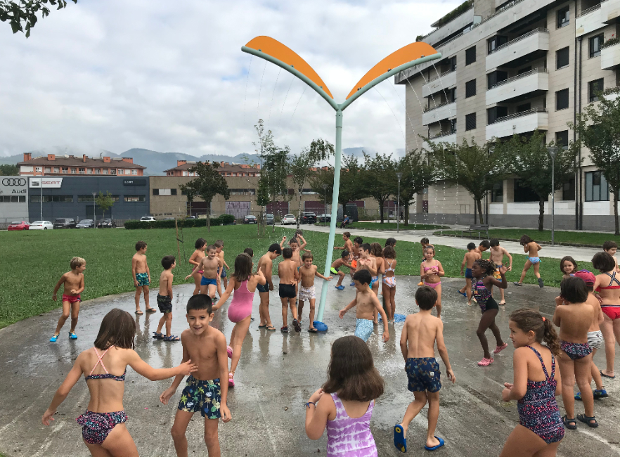 “Biolentzia erotizatzea oso arriskutsua da. Ezin dugu onartu gure gazteak sexuaren ideia biolento horregaz heztea” (Anboto.org)