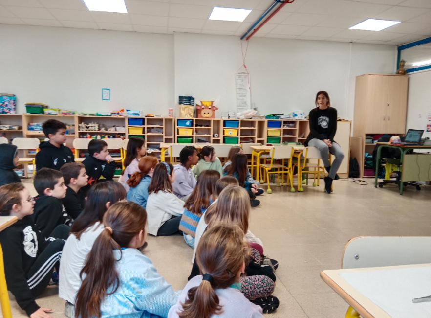 LH4: Zientzia tailerra eta bide-seinaleen lanketa