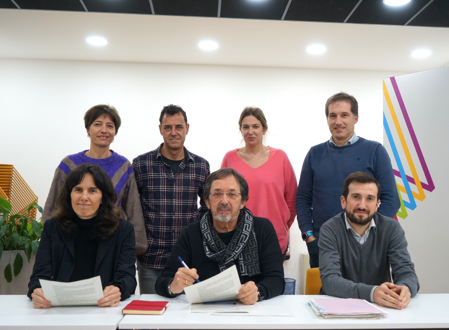 Ikastolen Lan hitzarmen berrirako aurreakordioa sinatu dute LABek eta Ikastolen Elkarteak