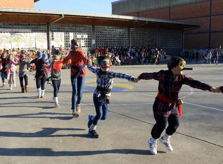 Surrandien dantza berria ikastolan ikasteko aukera!