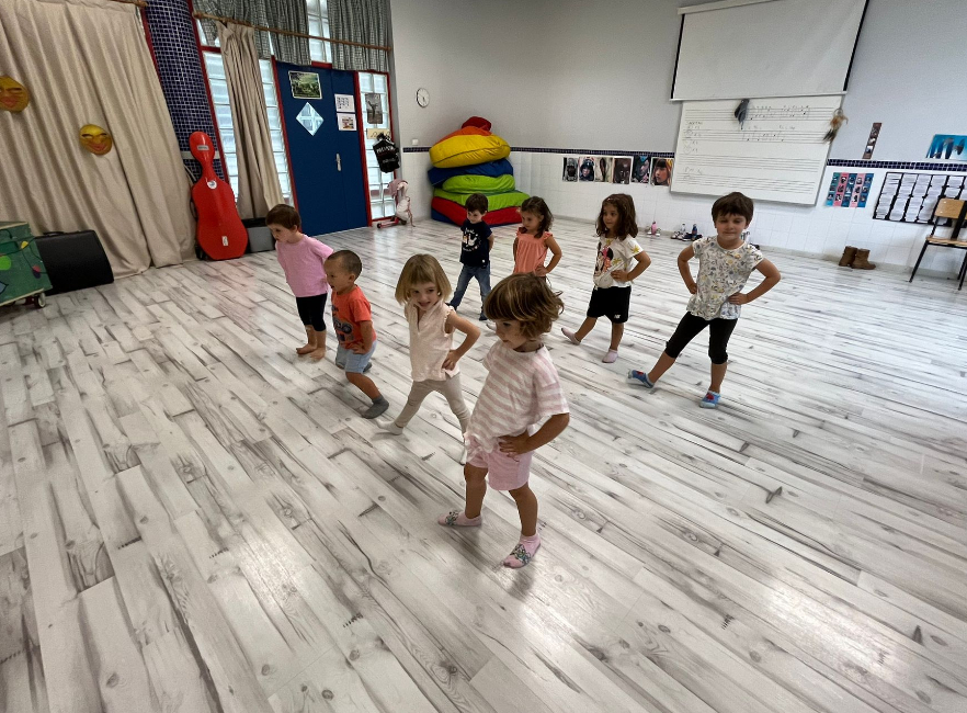 Eskolaz Kanpoko Ekintzak: Dantzaren bitartez, gure gorputzak mugituz