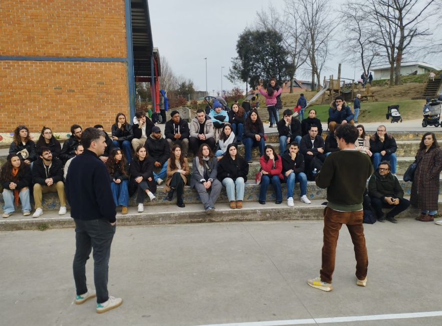 Valladolideko Unibertsitateko Arkitektura ikasleak, Kurutziaga ezagutuz