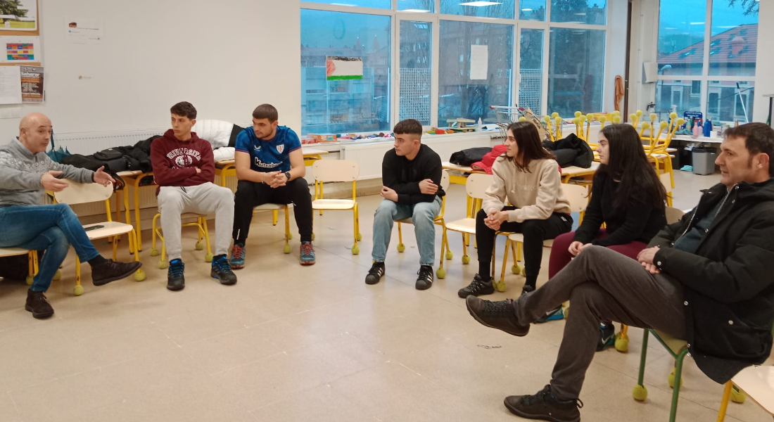 Coeducación y deporte escolar: trabajando la convivencia con las educadoras y los educadores