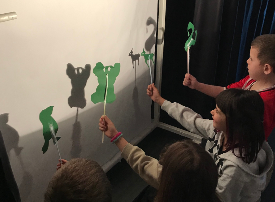 [ARGAZKI GALERIA] LH2: Itzalen antzerkia