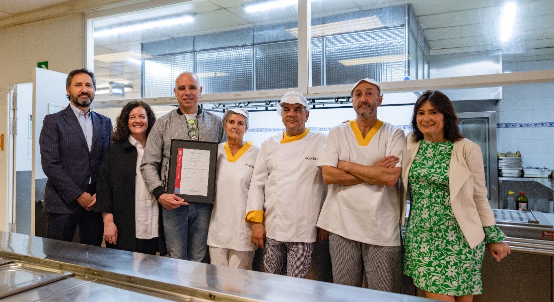 Durangoko Kurutziaga ikastolak Jantoki  Eko-Arduratsuaren ziurtagiria jaso du