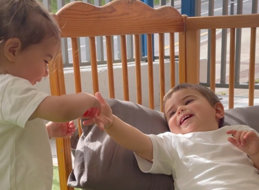 HH: Kanpo espazioan egun eguzkitsuaz gozatzen