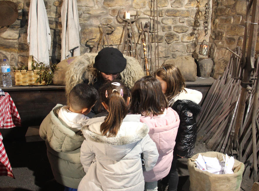 [GALERÍA DE FOTOS] 5º EI en la casa de Olentzero