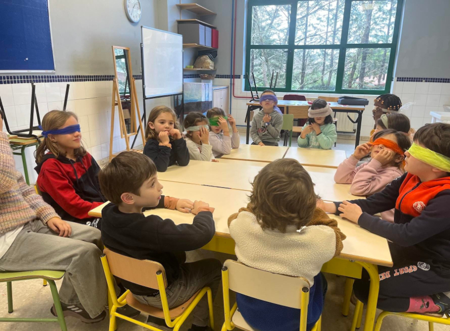 Jantokia: Dastaketa sentsoriala