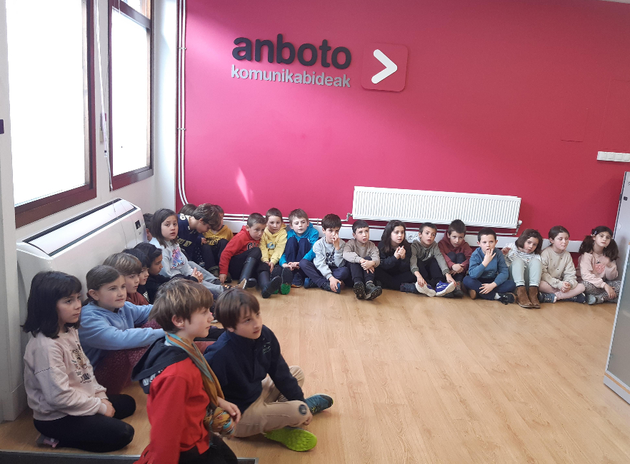 [ARGAZKI GALERIA] LH2. mailako ikasleak Anboton
