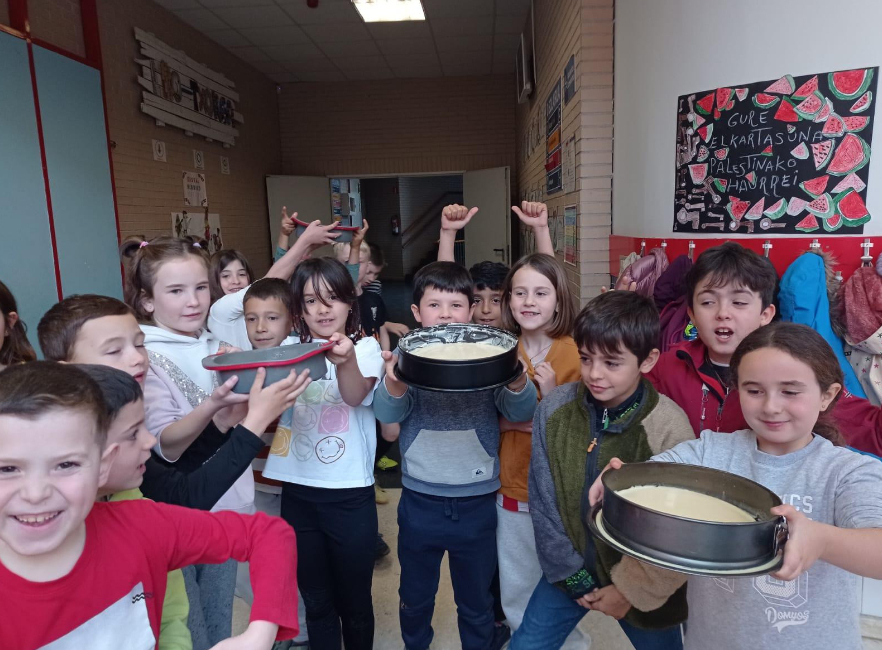 [ARGAZKI GALERIA] LH3 mailako ikasleen pastel lehiaketa