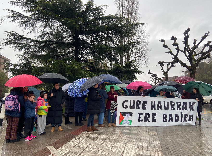 Elkarretaratzea: Gure haurrak ere badira. Aski da!