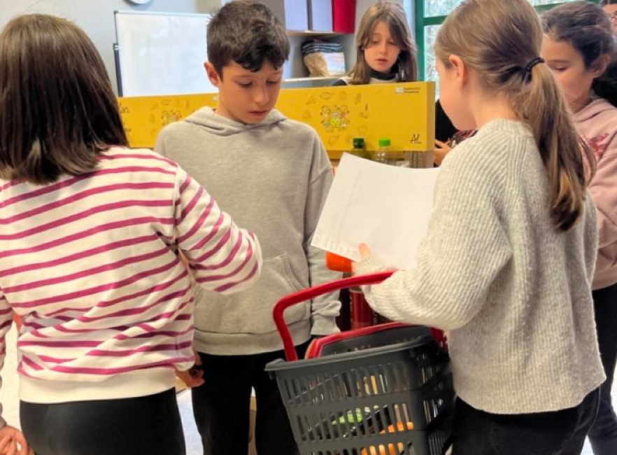 Bazkalostea: LH4ko ikasleak erosketak modu osasungarrian egiten