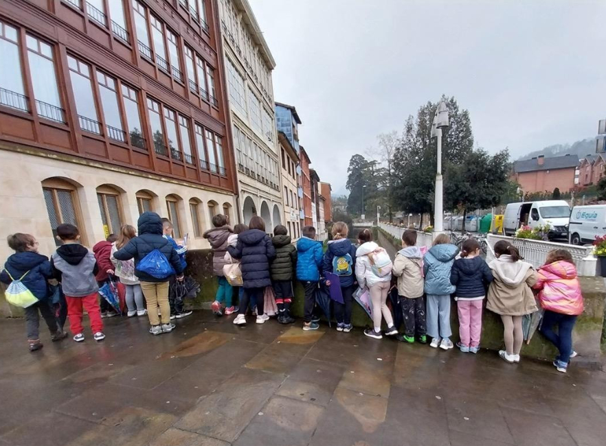 [ARGAZKI GALERIA] LH1: Kalean gora, kalean behera