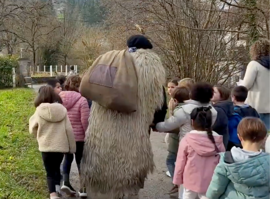 [BIDEOA] HH Gabonak: ‘Etxe honetan’